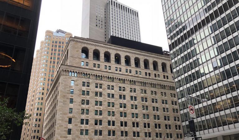 بزرگ ترین مرکز نگهداری طلا در دنیا | بانک فدرال نیویورک ک